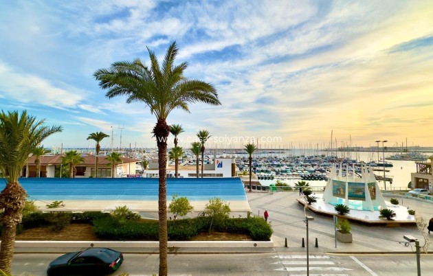 Wiederverkauf - Wohnung - Torrevieja