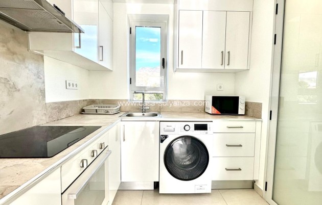 Resale - Apartment / flat - Finestrat