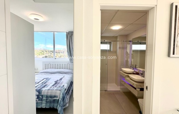 Resale - Apartment / flat - Finestrat