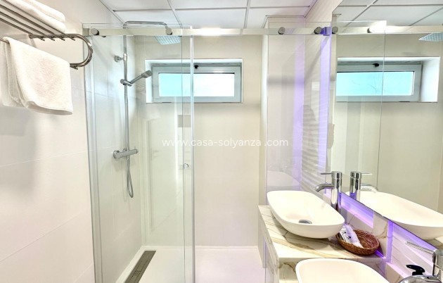 Resale - Apartment / flat - Finestrat