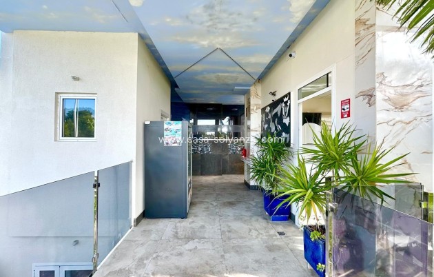 Resale - Apartment / flat - Finestrat