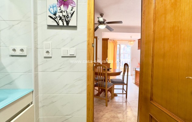 Revente - Appartement - Torrevieja - Center