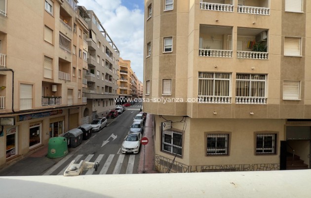 Revente - Appartement - Torrevieja - Center