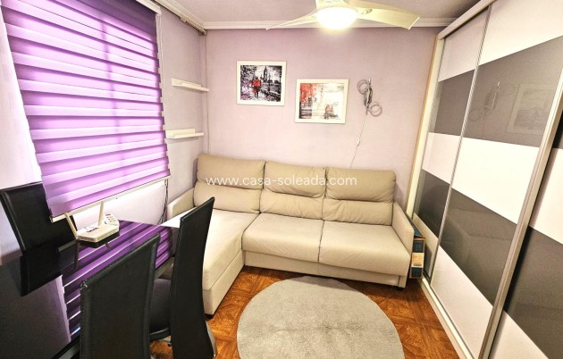 Wiederverkauf - Wohnung - Torrevieja - Center