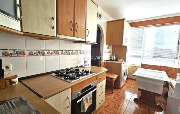 Wiederverkauf - Wohnung - Torrevieja - Center