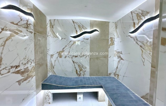 Resale - Apartment / flat - Finestrat