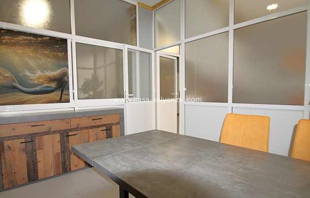 Revente - Commercial - Torrevieja - Las Piscinas Naturales