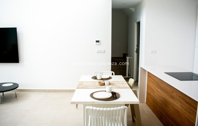 Resale - Villa / Semi detached - Formentera de Segura
