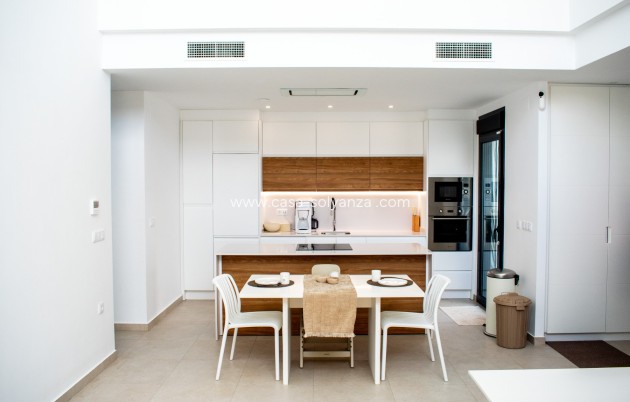 Resale - Villa / Semi detached - Formentera de Segura