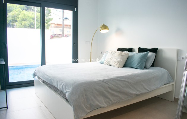 Resale - Villa / Semi detached - Formentera de Segura