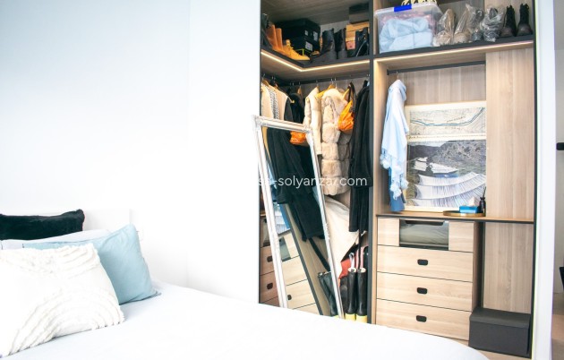 Resale - Villa / Semi detached - Formentera de Segura