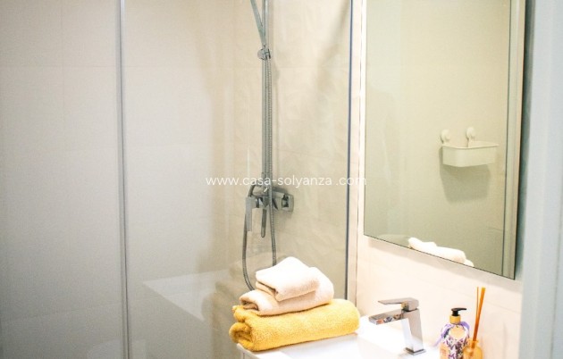 Resale - Villa / Semi detached - Formentera de Segura