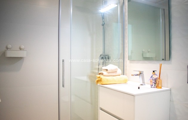 Resale - Villa / Semi detached - Formentera de Segura