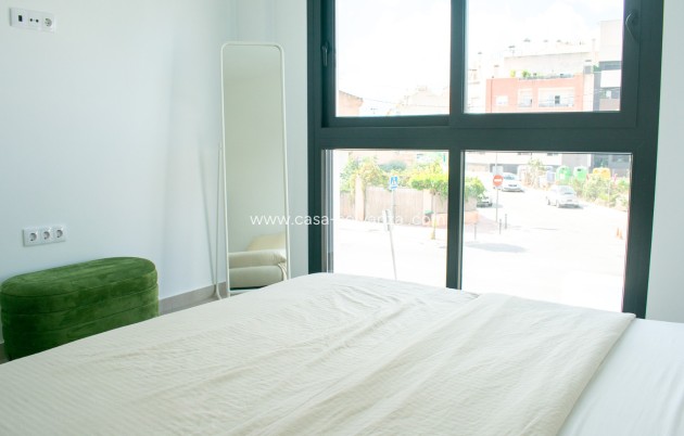 Resale - Villa / Semi detached - Formentera de Segura