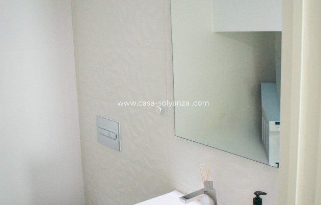 Resale - Villa / Semi detached - Formentera de Segura