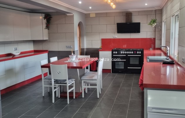 Revente - Villa - Hondón de los Fráiles - Inland