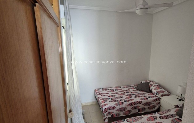 Herverkoop - Bungalow - Orihuela Costa - La Florida