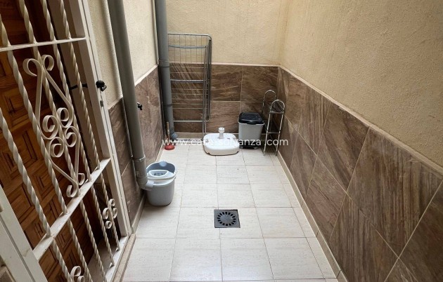 Herverkoop - Bungalow - Orihuela Costa - La Florida