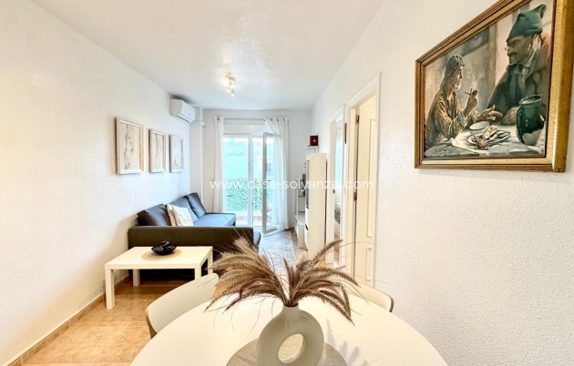 Herverkoop - Appartement / flat - Torrevieja - Center