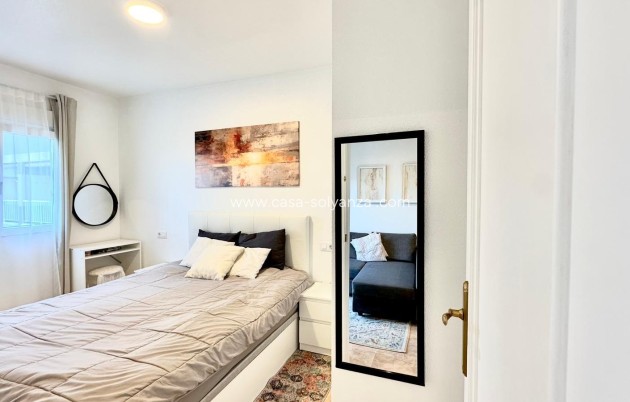 Herverkoop - Appartement / flat - Torrevieja - Center