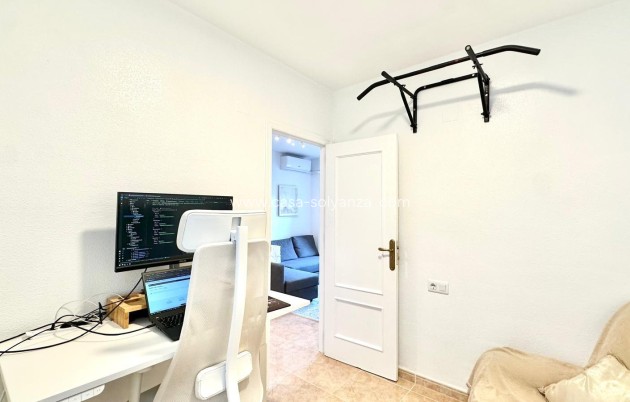 Herverkoop - Appartement / flat - Torrevieja - Center