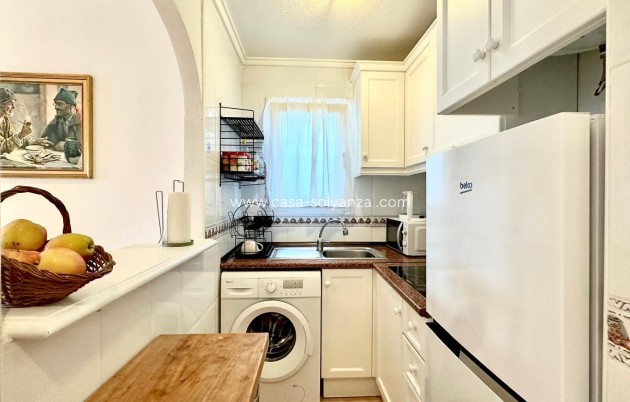 Herverkoop - Appartement / flat - Torrevieja - Center