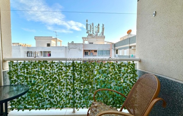 Herverkoop - Appartement / flat - Torrevieja - Center