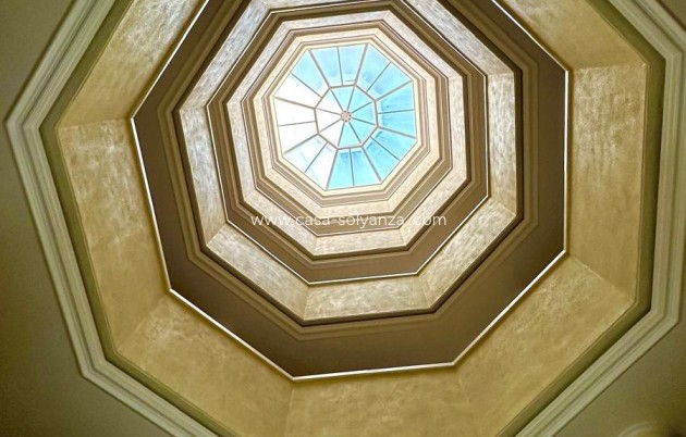 Herverkoop - Appartement / flat - Torrevieja - Center