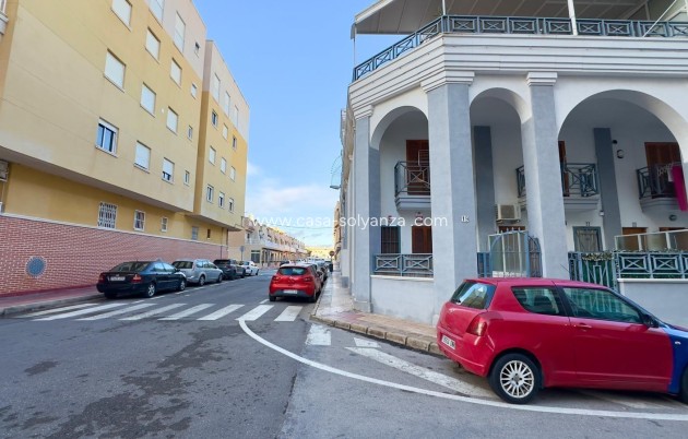 Herverkoop - Appartement / flat - Torrevieja - Center