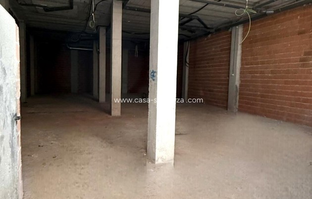 Revente - Commercial - Torrevieja - Paseo Maritimo