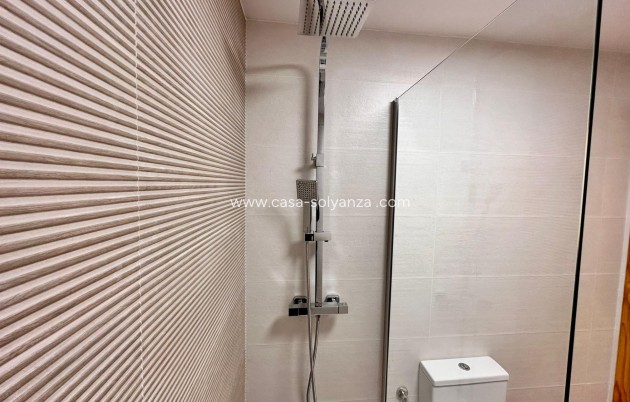 Revente - Appartement - Torrevieja - Center