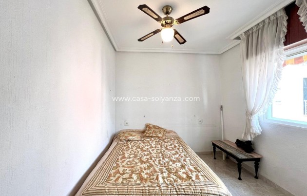 Revente - Appartement - Torrevieja - Paseo Maritimo