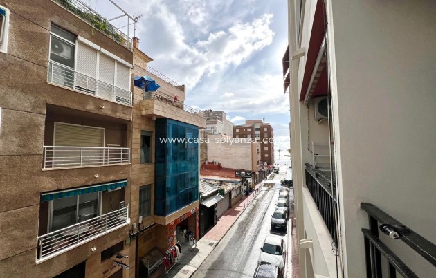 Revente - Appartement - Torrevieja - Paseo Maritimo