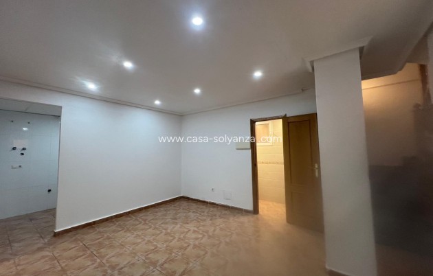 Revente - Villa - Orihuela Costa - Villamartín