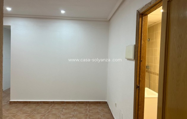 Revente - Villa - Orihuela Costa - Villamartín