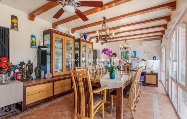 Resale - Villa - Daya Vieja - Costa Blanca