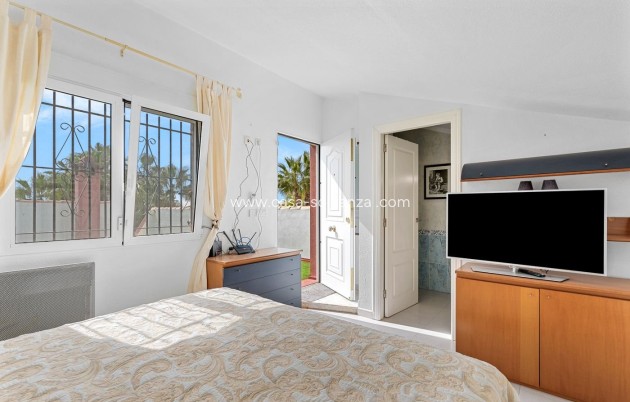 Resale - Villa - Daya Vieja - Costa Blanca