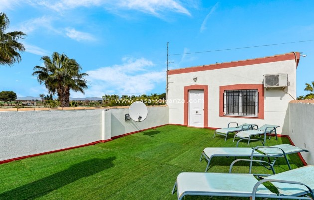 Resale - Villa - Daya Vieja - Costa Blanca