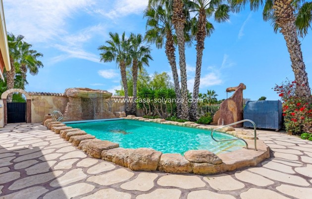 Resale - Villa - Daya Vieja - Costa Blanca