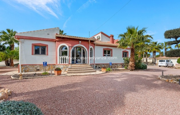 Resale - Villa - Daya Vieja - Costa Blanca