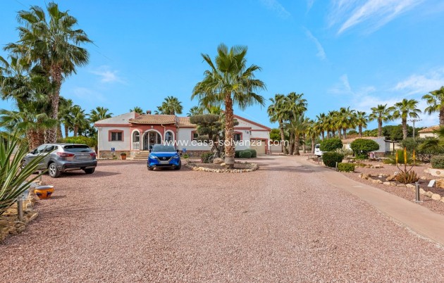 Resale - Villa - Daya Vieja - Costa Blanca