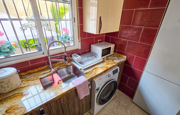 Wiederverkauf - Villa - Villamartin - Villamartín