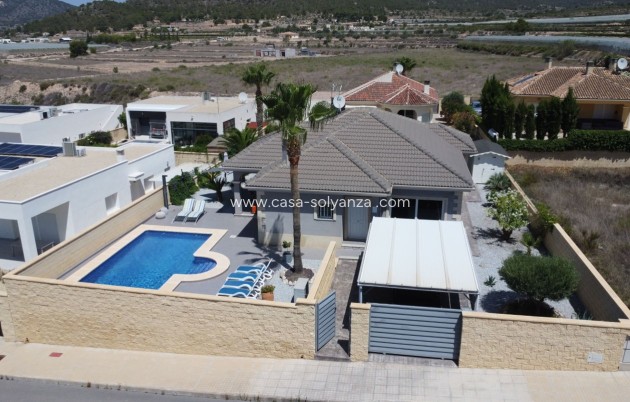 Resale - Villa - La Romana - Inland