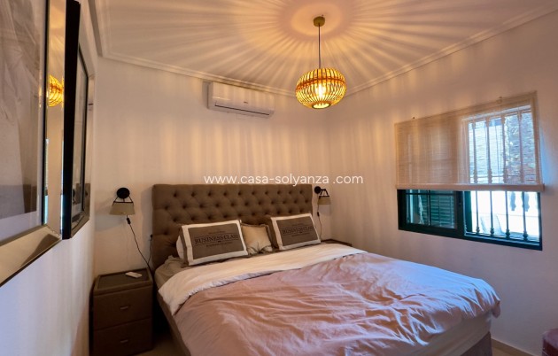 Revente - Villa - Orihuela Costa - Costa Blanca