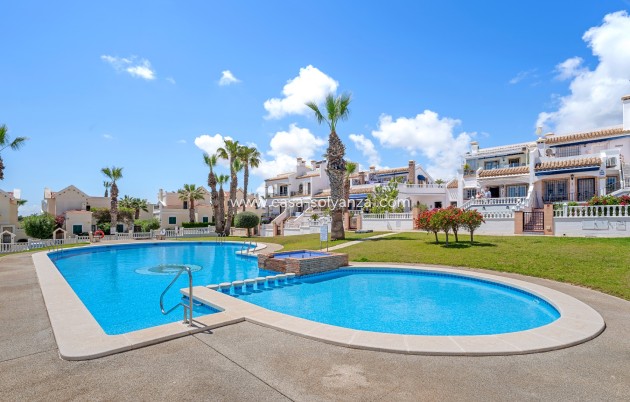 Revente - Villa - Orihuela Costa - Costa Blanca