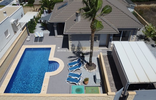 Resale - Villa - La Romana - Inland