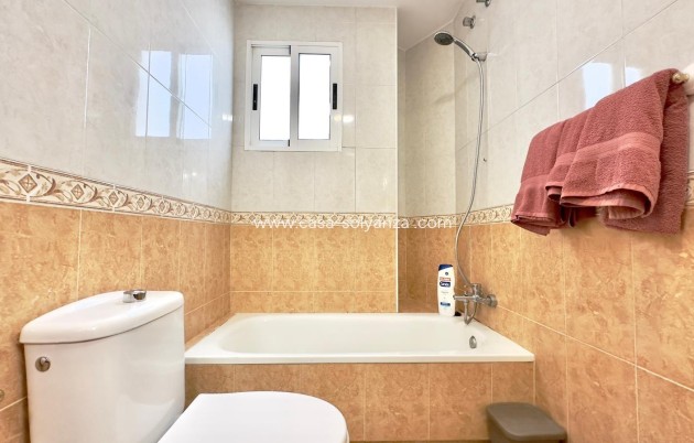 Revente - Appartement - Torrevieja - Center