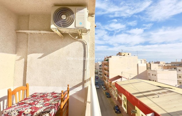 Revente - Appartement - Torrevieja - Center