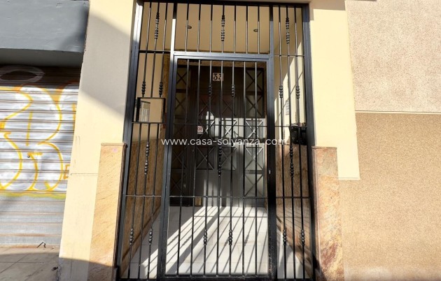 Revente - Appartement - Torrevieja - Center