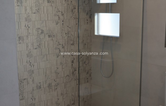 Neue Gebäude - Villa - Aspe